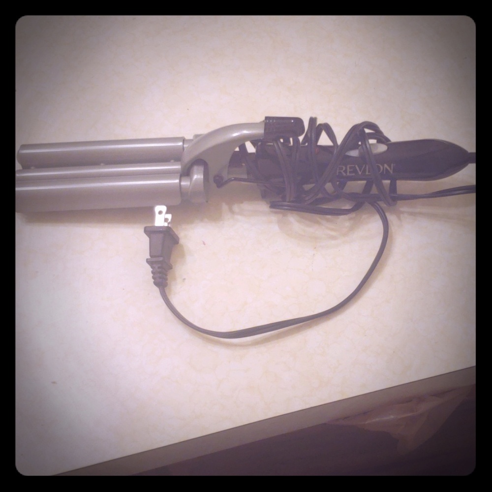 Revlon hair waver
